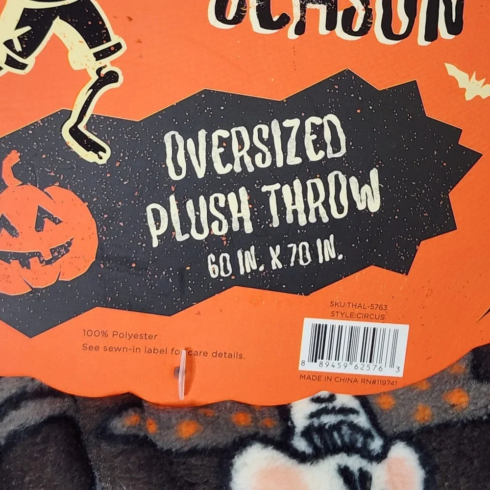 Pumpkin Season Halloween Plush Oversized Throw Blanket 60x70 Circus Spooky Retro